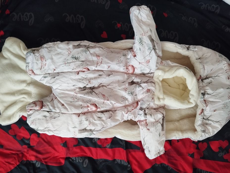 Продам детские вещи