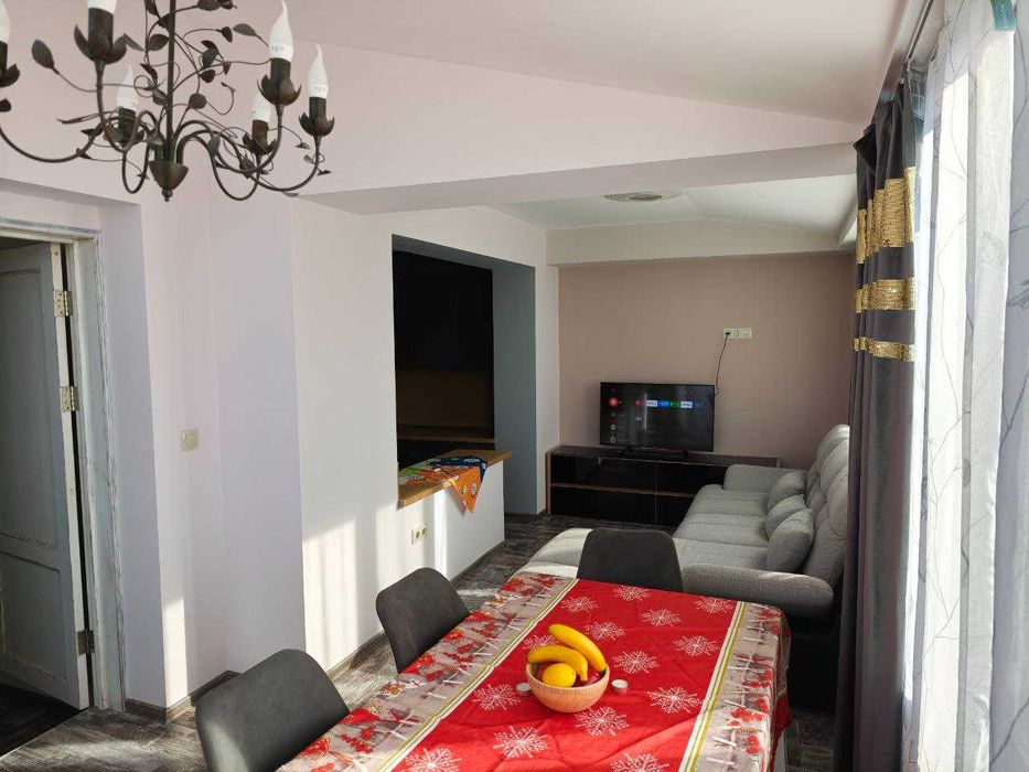 Дава се под наем Тристаен апартамент в София, Витоша - 115 кв.м за 1275 € - Снимка #1