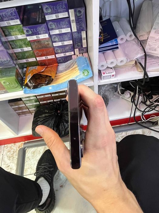 Продаётся телефон s23 ultra