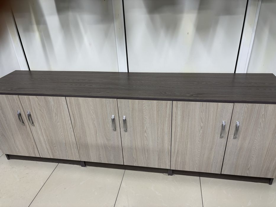 Продаются шкафы для бизнеса срочно все за -60000 тг