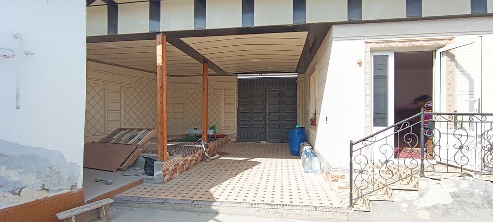 Uy sotiladi Chinoz tumanni