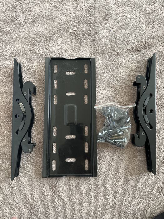 Кронштейн телевизора