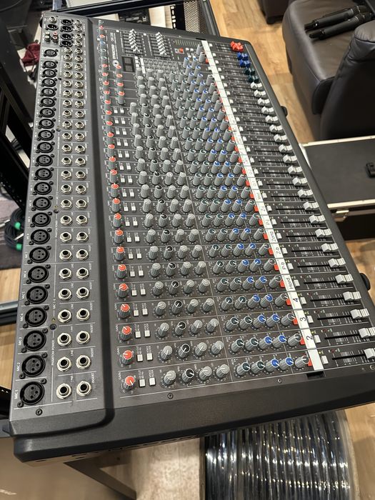 Vand Mixer Dynacord CMS 2200 Zalau • OLX.ro