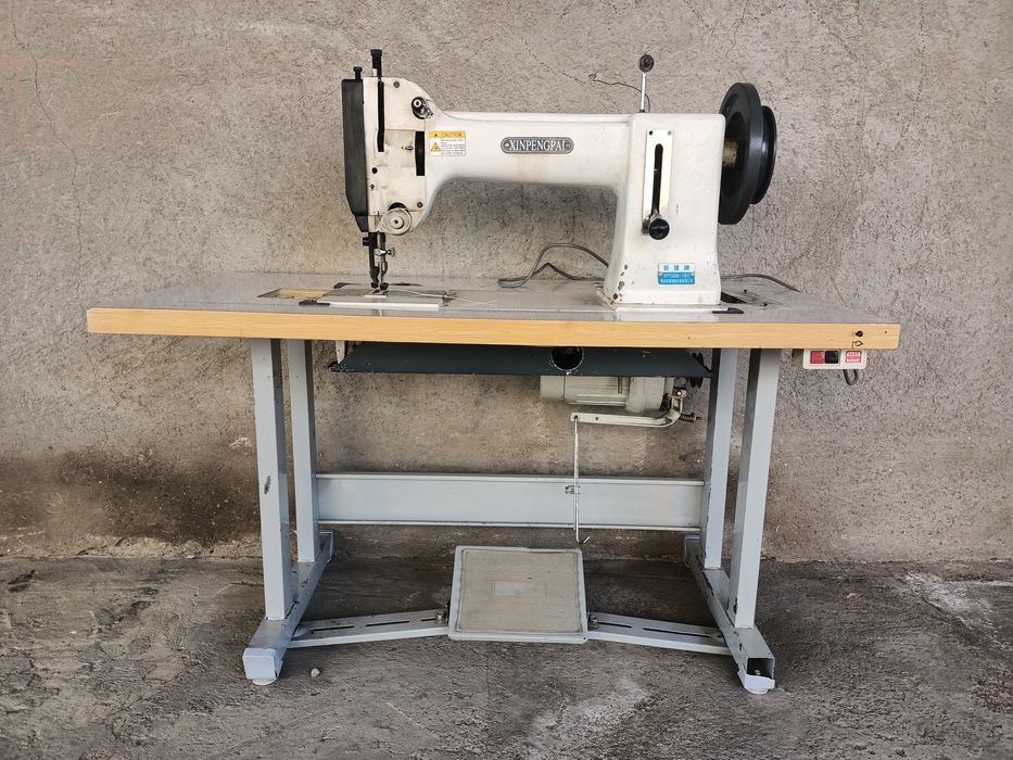 Промышленная швейная машина