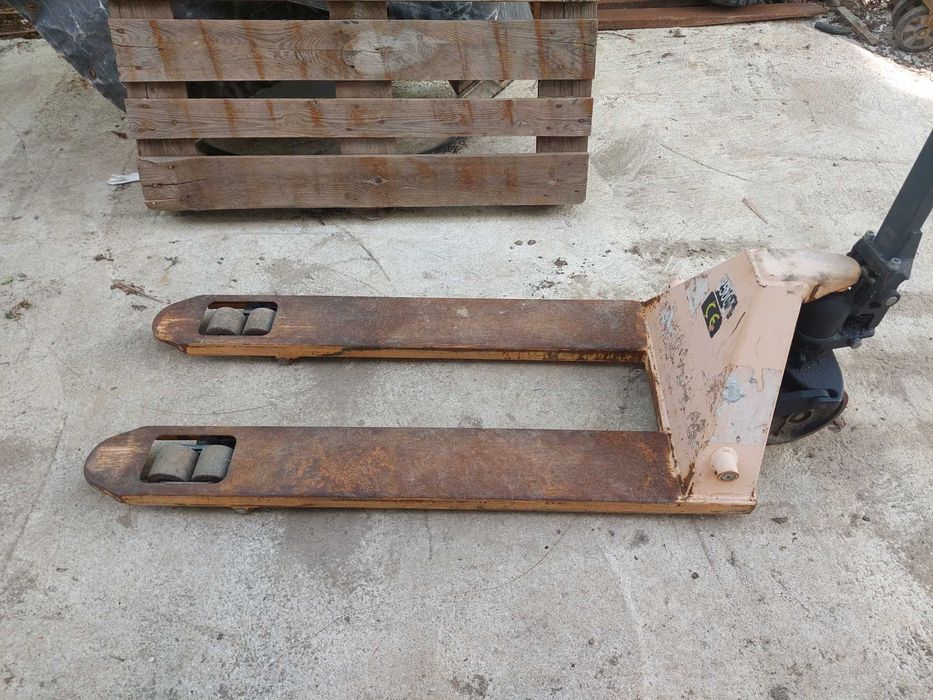 Палетна Количка запазена