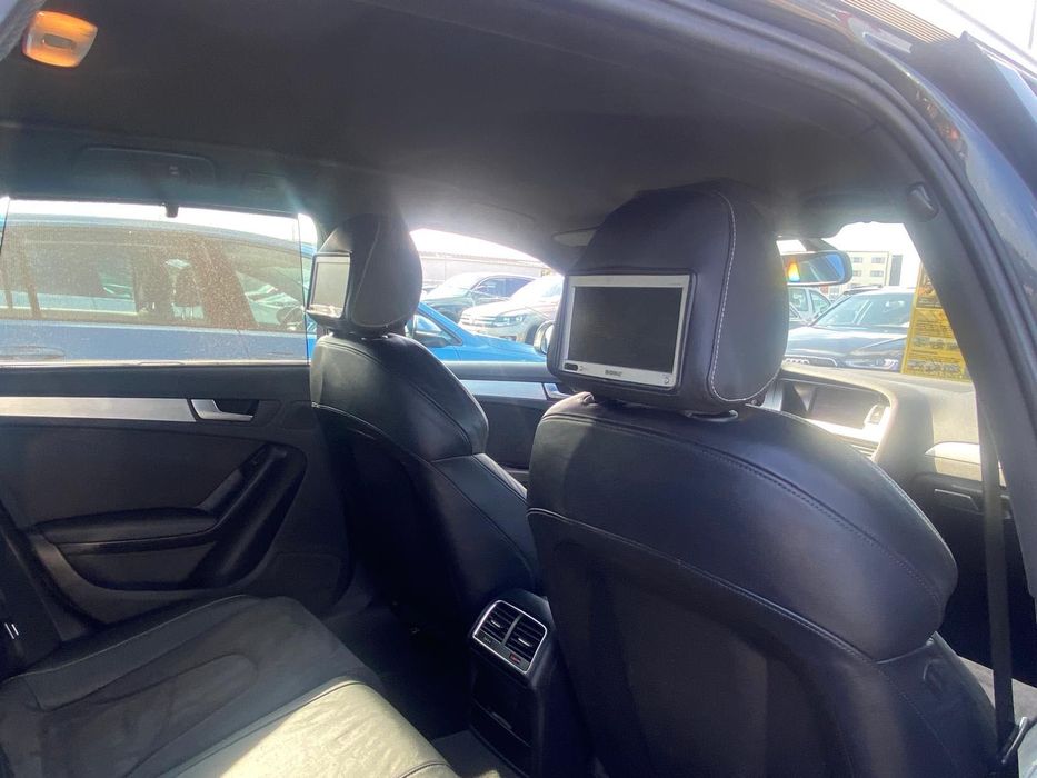 Autoturism Audi A4 S-Line Quattro