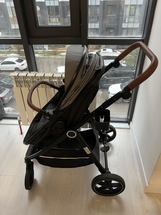 Продается коляска трансформер Tomix Bonny серый