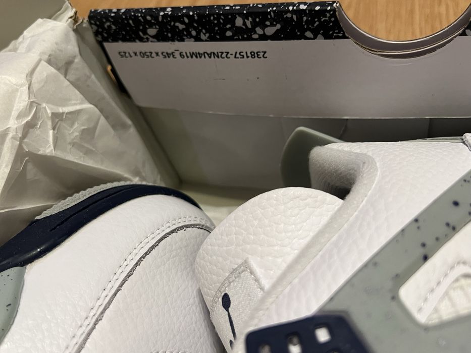 Jordan Retro 4 Midnight Navy 44