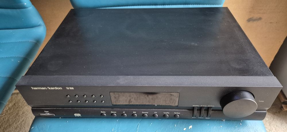 Harman/Kardon TU 930 стерео тунер в черно