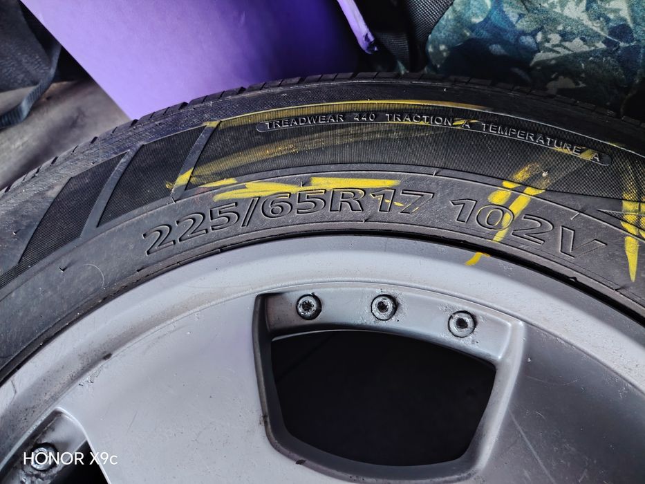 Продам комплект r17