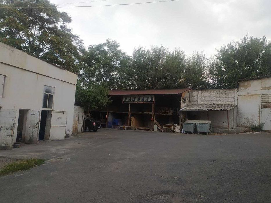 Для базы, склад или цех на Чукурсай-36сот. Sklad, ishlab chiqarish