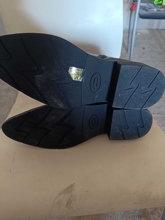 Ciocate piele naturala mărimea 43