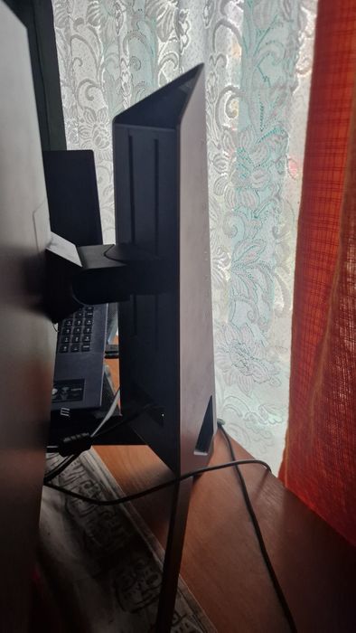 Monitor Alienware 240hz AW2518hf