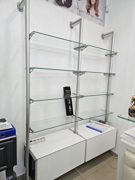 Mobilier salon infrumusetare