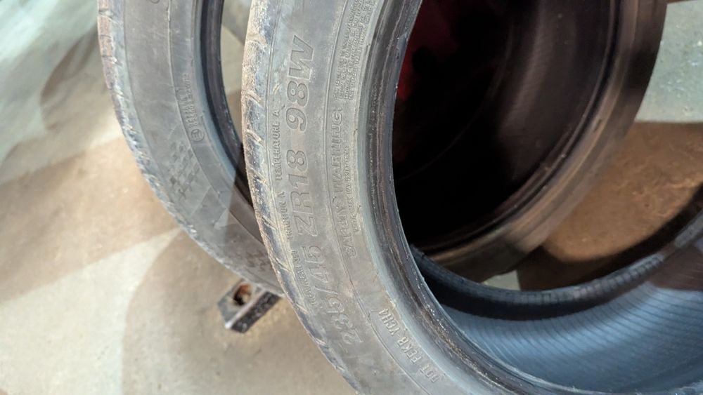 Летни гуми 4бр. Kumho ecsta hs 51, 235/45/18, DOT 21