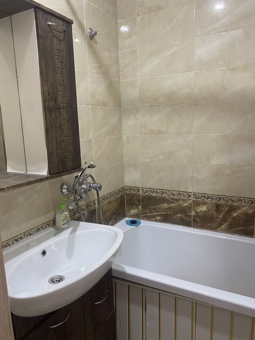 Сдам 1 комн час 2000 ,сутки 7000