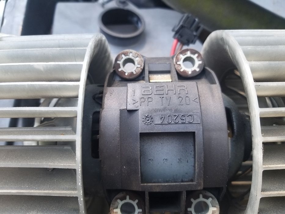 Вентилатор за парно БМВ Х3 Е83/BMW X3