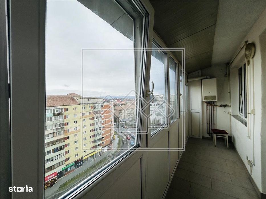 Apartament decomandat, 2 camere, balcon - M. Viteazu — fotografia 3