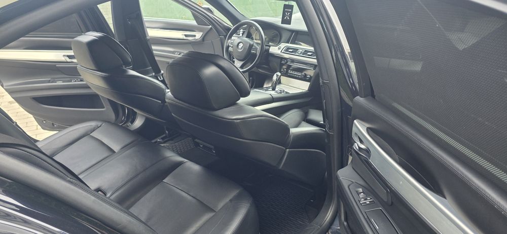Variante +-diferenta.Bmw 730d/2011