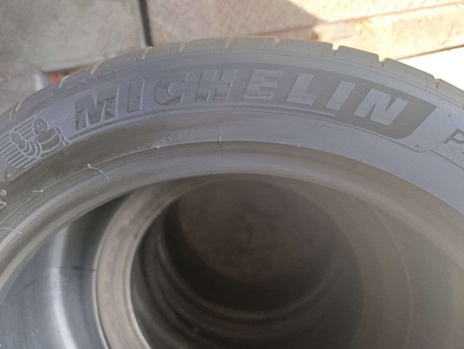 Anvelope de vara 275 40 19 Michelin