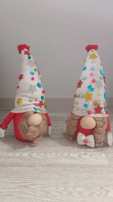 Продам игрушки гномики