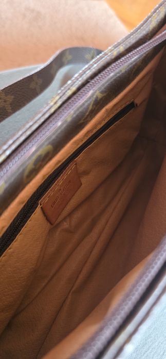 Оригинална винтидж чанта Louis Vuitton Pochette