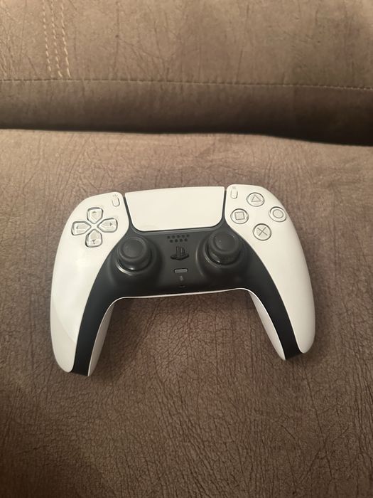Продам playstation 5 slim