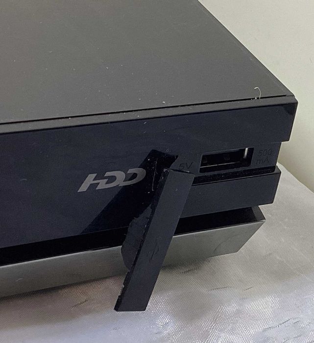 Recorder Blu-ray 3D, digital cu (HDD) - tuner TV digital HD