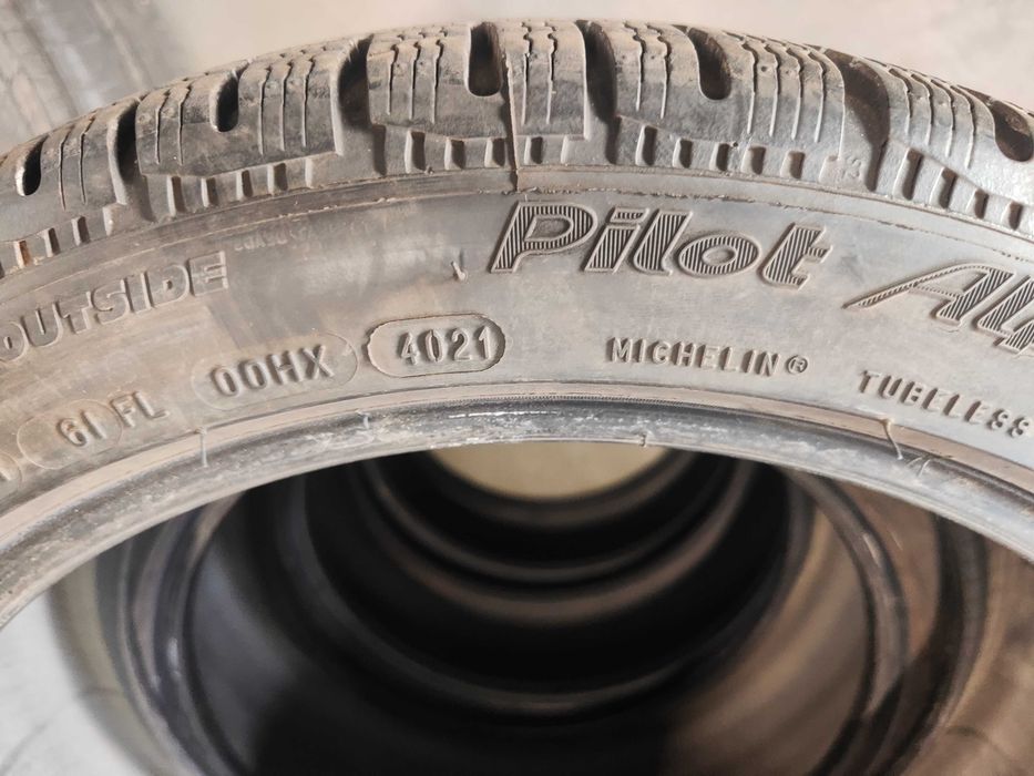 4бр.зимни гуми 215/45/18 Michelin