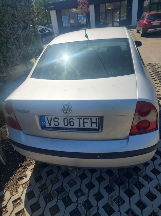 VOLKSWAGEN Passat 2004 — imagine 3