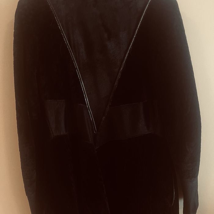 Blana naturala  culoarea neagra