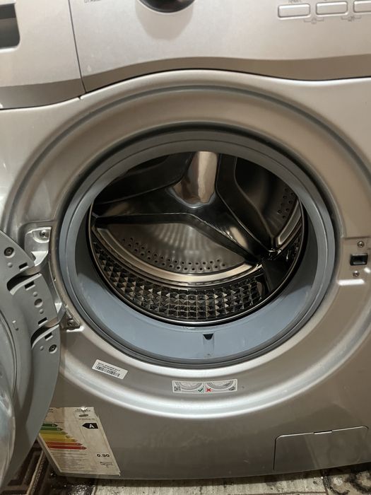 Продаю срочно все работает