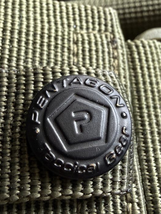 Toc pistol , prindere pe picior