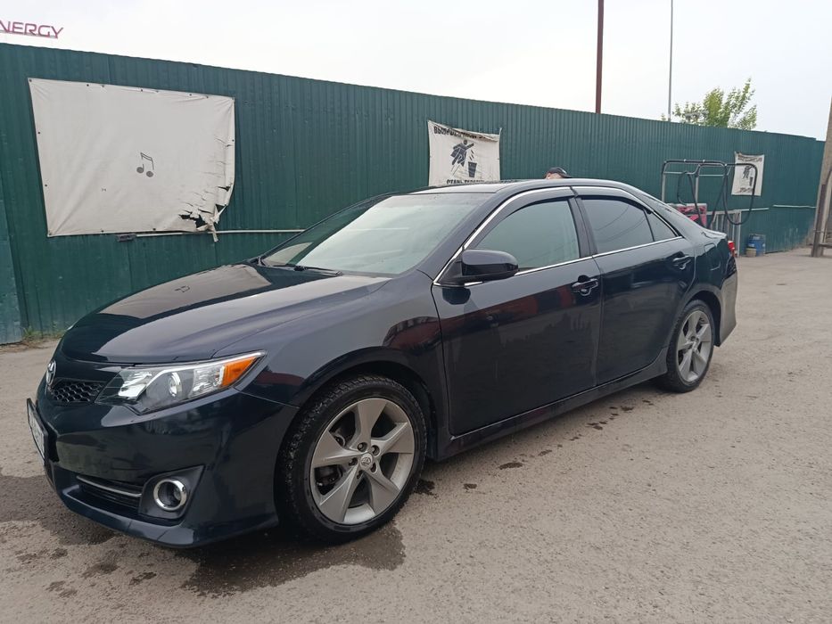 Toyota camry 50 2012