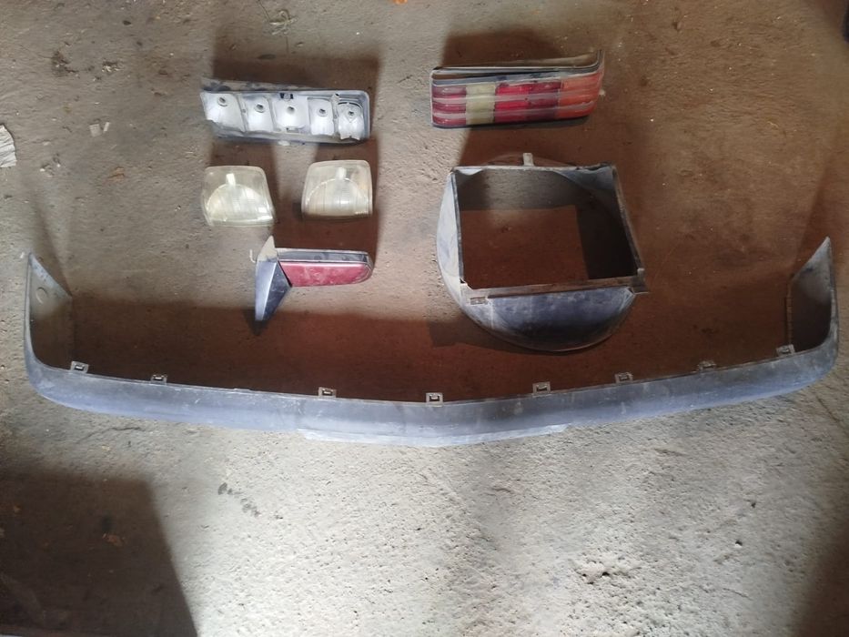 Запчасты на мерседес 190/124