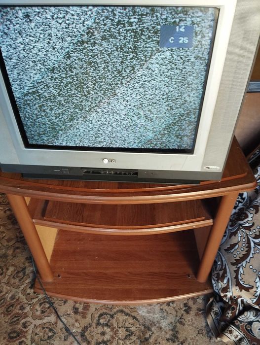 Подставка под телевизор с тв