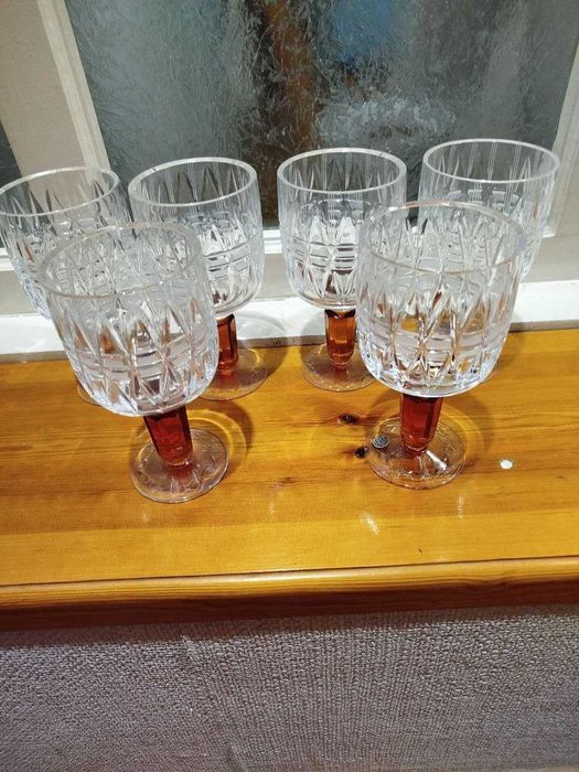 продам хрустальные фужеры