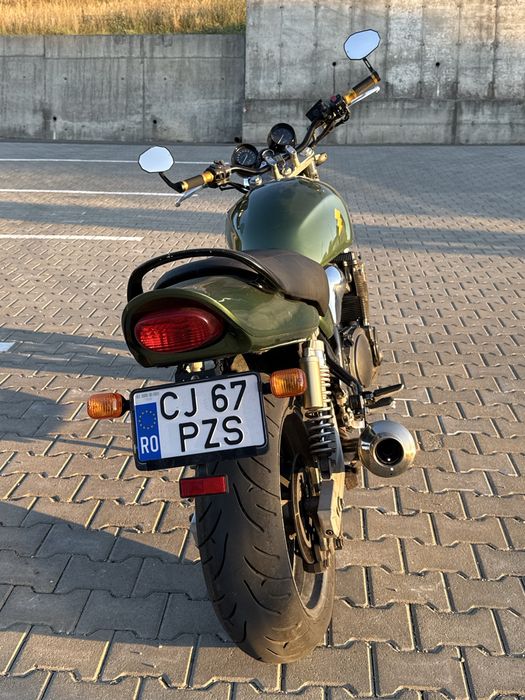 Vând Suzuki GSX 750 (AE) – ITP Valabil până în 2028!