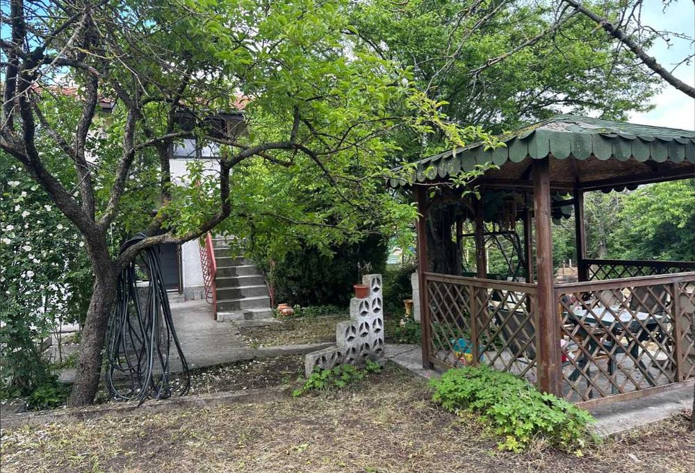 Продава се Къща в Варна, Център - 128 кв.м за 1562 €/кв.м - Снимка #2