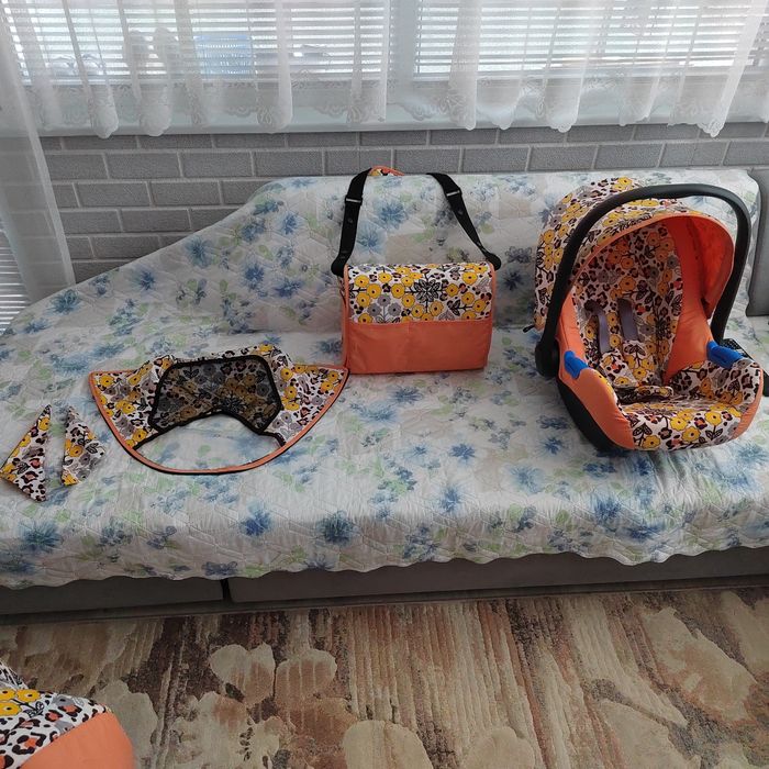 Бебешка количка Beeper + кошче и чанта