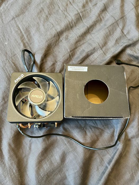 AMD wraith prism охладител