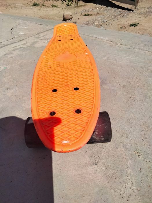 Продам пинеборд оранжевый
