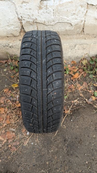 Зимние шины 185/60/15