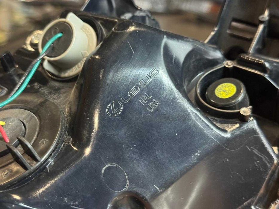 RX350 Задний фонарь 2017год