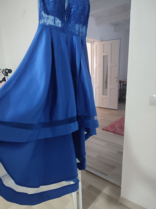 Vând rochie eleganta