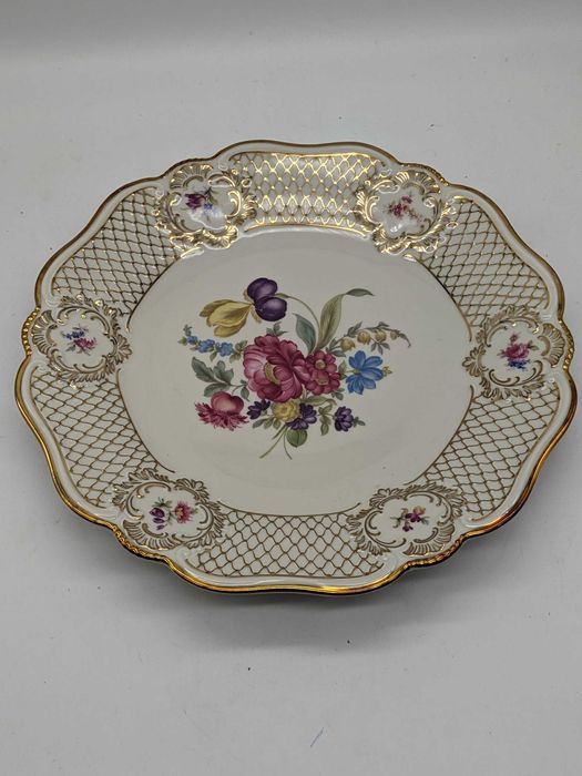 Winterling 31см. Бавария тарелка фарфор Германия золото цветы