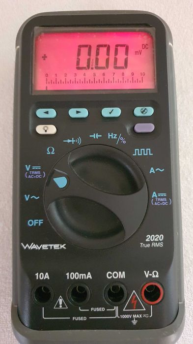 Професионален мултицет WAVETEK 2020 True RMS