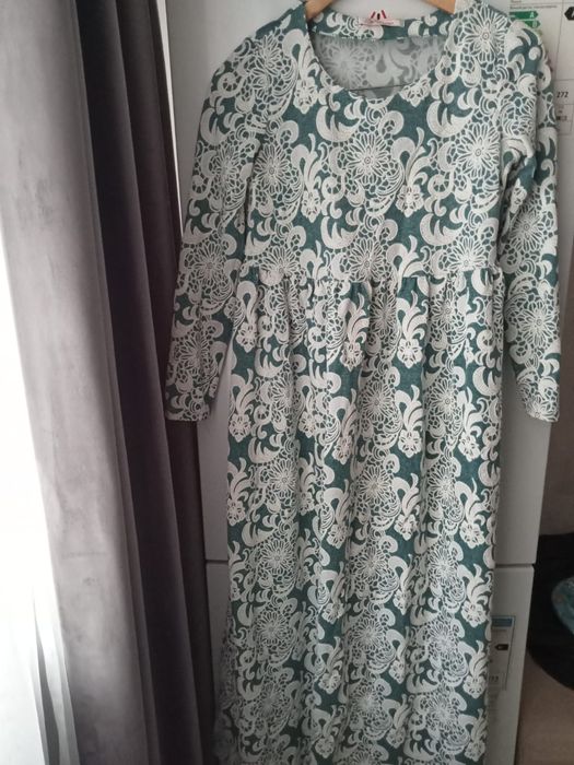 Продам платье 2000