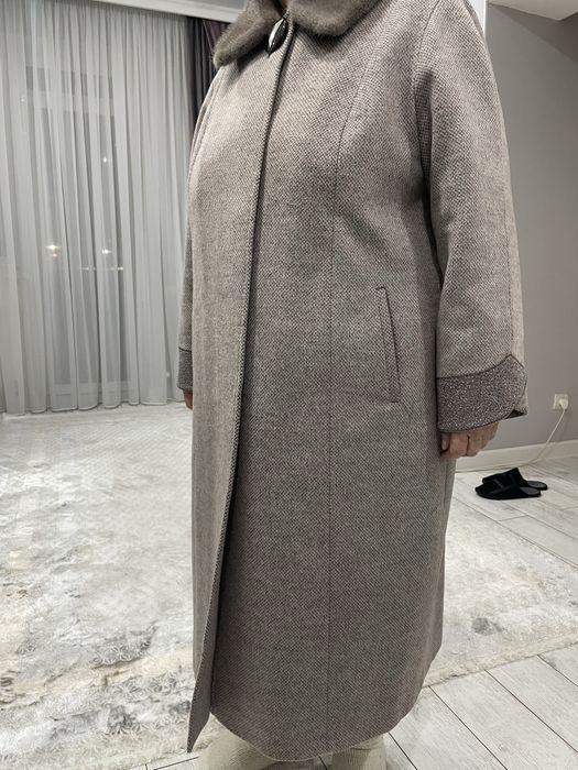 Пальто продам 56рр