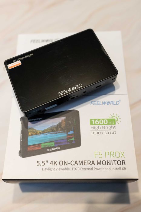 Camera Monitor FeelWorld F5 Pro X 4K Ecran Tactil 5.5" IPS + 2 Sisteme Prindere